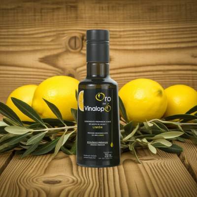 Ekologiczna oliwa z oliwek z cytryną Extra Virgin ORO DEL VINALOPÓ w ciemnej butelce 0,25L