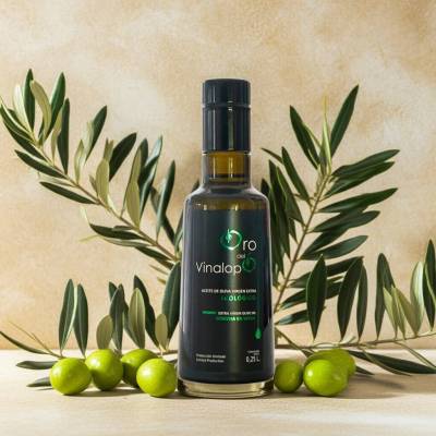 Ekologiczna zielona oliwa z oliwek Extra Virgin ORO DEL VINALOPÓ verde w ciemnej butelce 0,25L