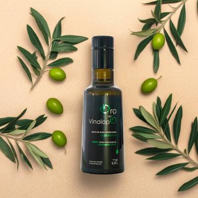 Ekologiczna zielona oliwa z oliwek Extra Virgin ORO DEL VINALOPÓ verde w ciemnej butelce 0,25L